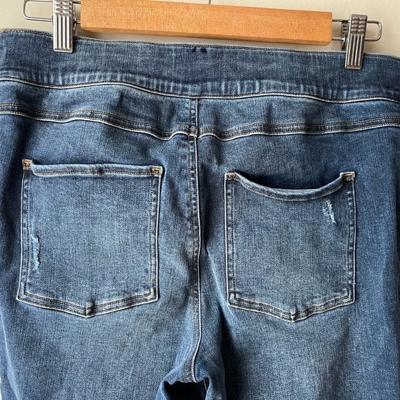 SPANX Distressed Ankle Skinny Jeans, Medium Wash XL - Picture 6 of 16